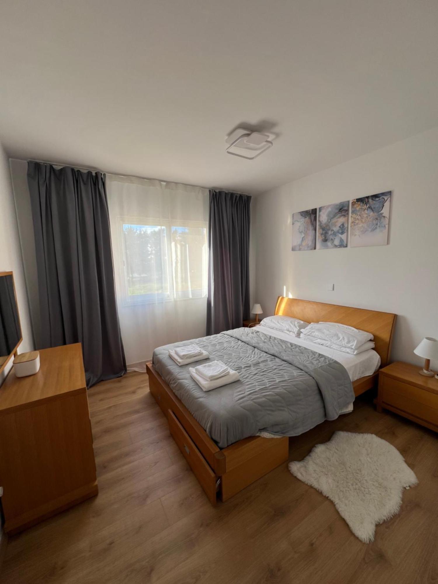 Iris Village Grand Apartment Пафос Экстерьер фото